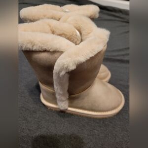 Girls boots, Sugar, gold and pink, size 10,new without tags